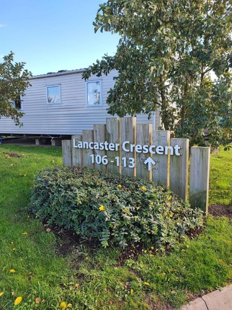 ホテル Luamar Holidays- Tattershall Lakes - Lancaster Crescent エクステリア 写真